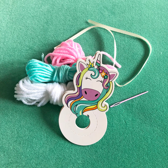 Pom Pom Unicorn Kit