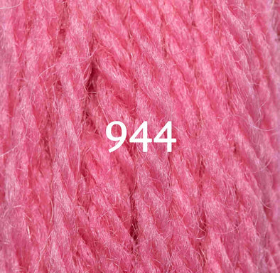 944 - Appleton’s Wool Skein